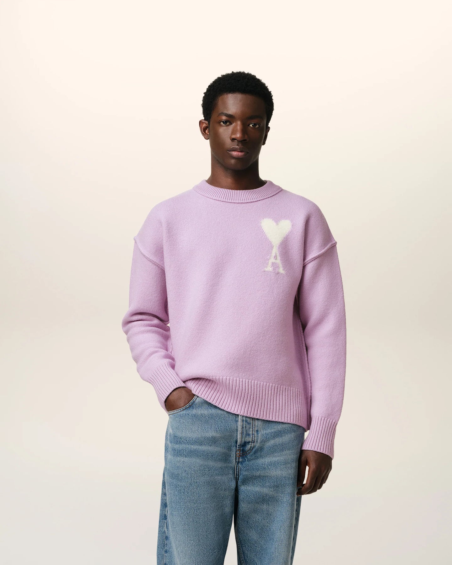 AMI Pull Ami de Coeur en Laine Lilas