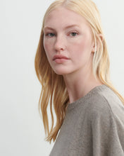 Charger l&#39;image dans la galerie, Eric Bompard Poncho col Bateau en Cachemire Millet