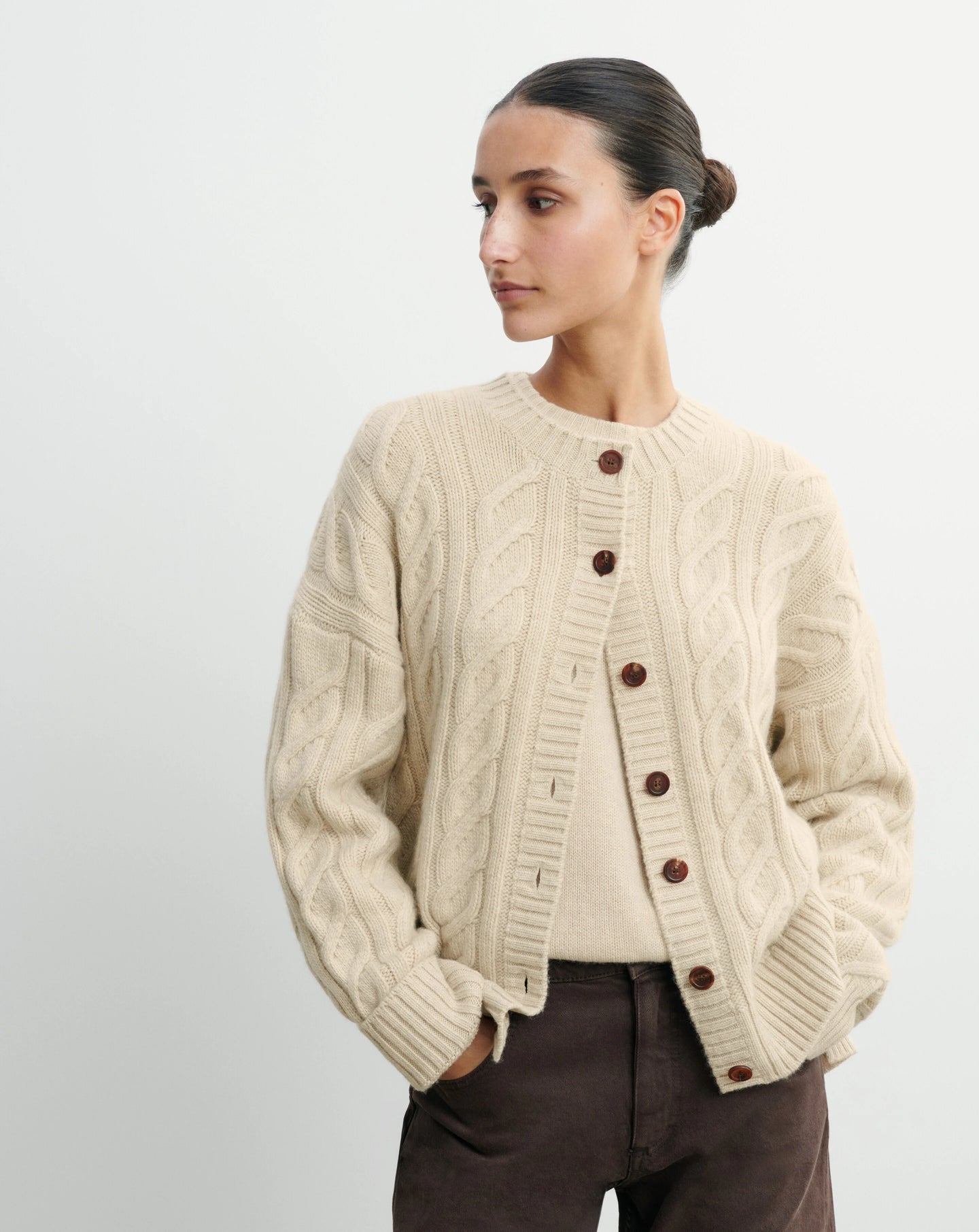 Eric Bompard Cardigan maxi Torsades en Cachemire Avoine