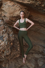 Charger l&#39;image dans la galerie, La Nouvelle Legging Ben Kaki Yoga