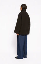 Charger l&#39;image dans la galerie, Roseanna Manteau Driver en Laine Chocolat