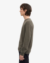 Charger l'image dans la galerie, Colorful Standard Pull Classic merino Wool Crew Dusty Olive