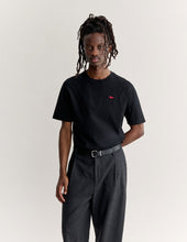 Charger l'image dans la galerie, Maison Kitsuné T-shirt Red Profile Fox Black