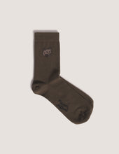 Charger l'image dans la galerie, Maison Kitsuné Chaussettes Fox Head Deep Kaki