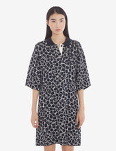 Charger l&#39;image dans la galerie, Maison Kitsuné Robe Daisy Jacquard Ink Blue