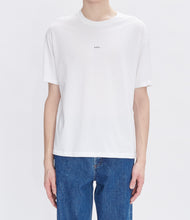 Charger l'image dans la galerie, A.P.C. T-Shirt Boxy Micro Logo Blanc