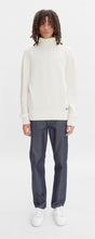 Charger l&#39;image dans la galerie, A.P.C. Pull Walter en Laine Ecru