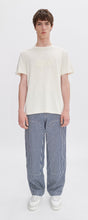 Charger l&#39;image dans la galerie, A.P.C. T-Shirt Lenny Mastic