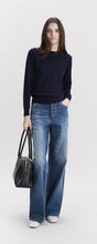 Charger l'image dans la galerie, A.P.C. Pull Philomena Dark Navy