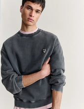 Charger l'image dans la galerie, Maison Kitsuné Sweatshirt Fox head Faded Comfort Black