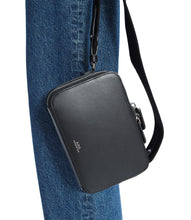 Charger l&#39;image dans la galerie, A.P.C. Camera Bag Soho Noir