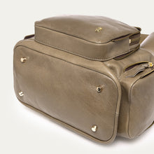 Charger l'image dans la galerie, Claris Virot Sac Lenny Cuir Taupe