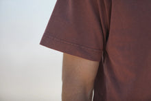 Charger l'image dans la galerie, Drapeau Noir T-Shirt Comfort Acid Wash Dark Plum