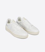 Charger l&#39;image dans la galerie, VEJA V-90 Leather White