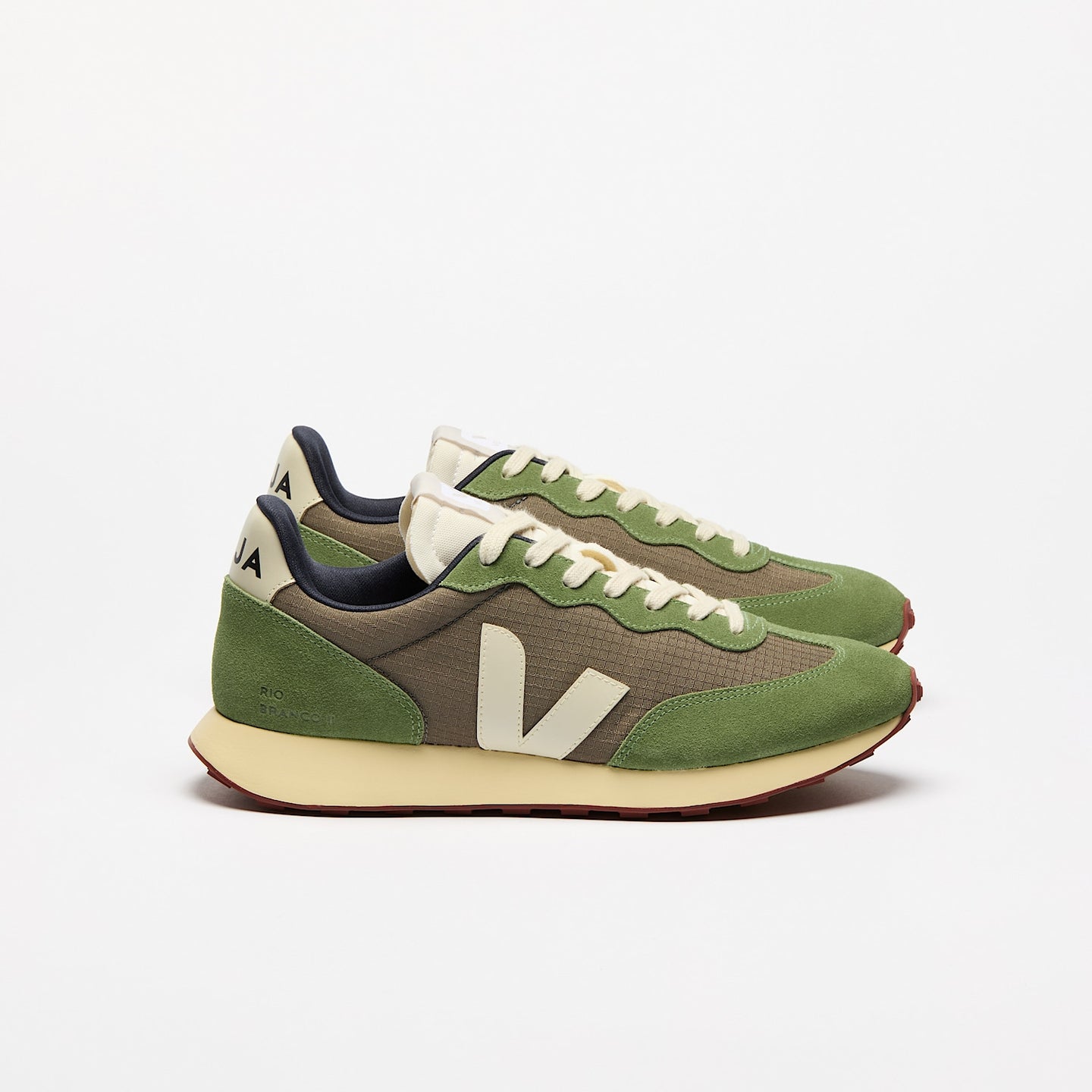 VEJA Rio Branco II Ripstop Kaki Pierre