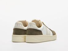 Charger l&#39;image dans la galerie, VEJA V-82 Leather White Natural Kaki