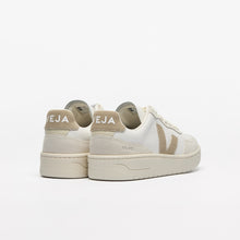 Charger l&#39;image dans la galerie, VEJA V-90 Leather White Taupe