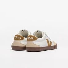 Charger l&#39;image dans la galerie, VEJA Volley Leather White Tent Bark