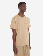Charger l&#39;image dans la galerie, Maison Kitsuné T-shirt Fox head Patch Beige